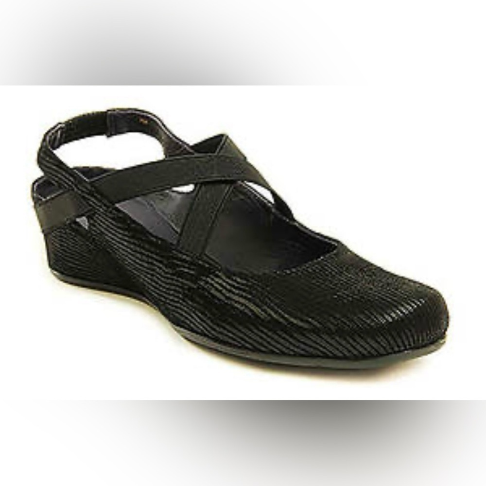 Van Eli Marjory blk w slght sprkle & elstc crss cross strps slngbk shoes SZ 6.5